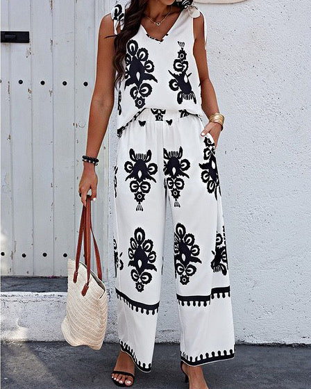 Frankie White & Black Co/Ord