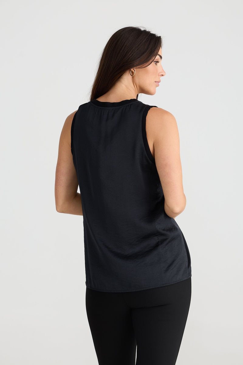 Brave & True - Celine Black Top