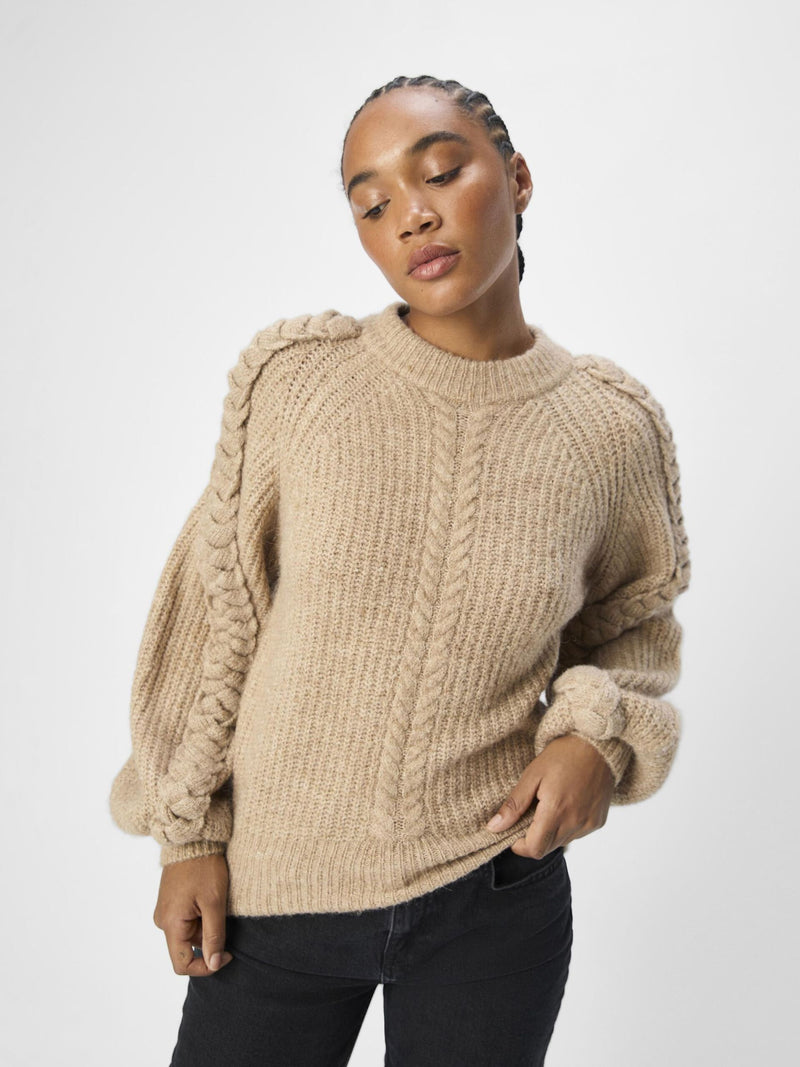 Object Camel Chunky Rope Jumper